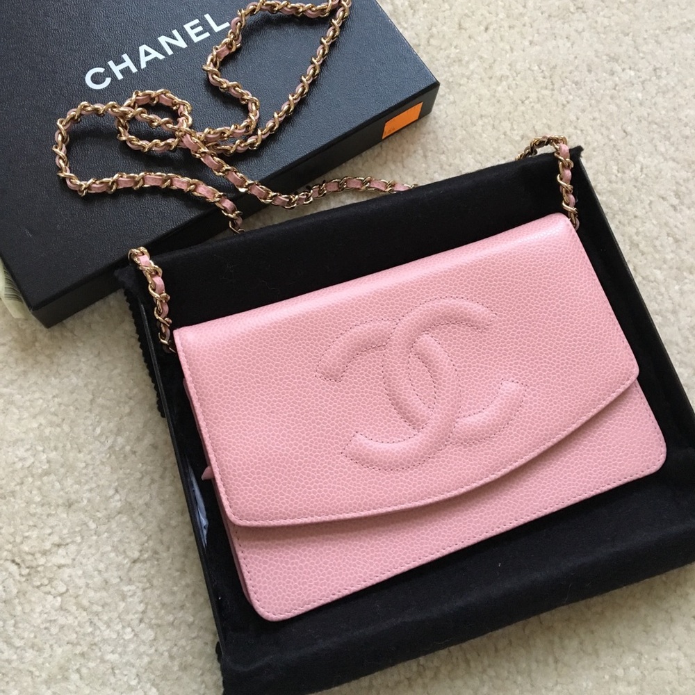 Chanel WOC